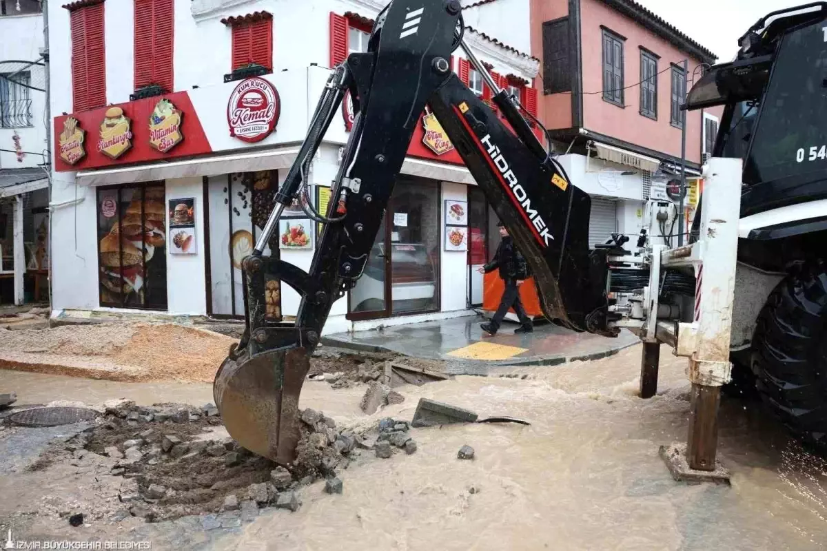 İzmir\'de ekipler 24 saat görevde