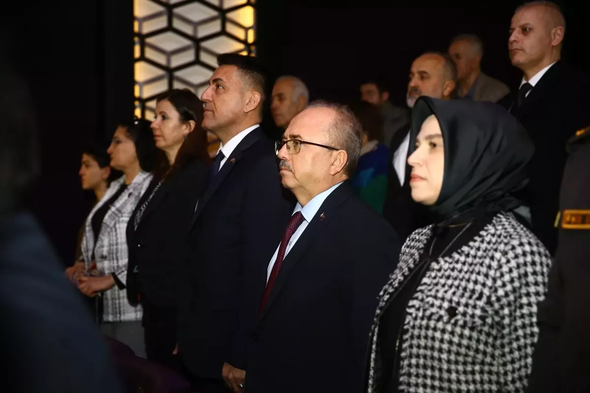 Azerbaycan\'dan Deprem Belgeseli