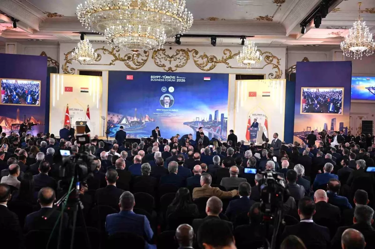 KUTO Başkanı Akdoğan Mısır\'da Kuşadası\'nı temsil etti