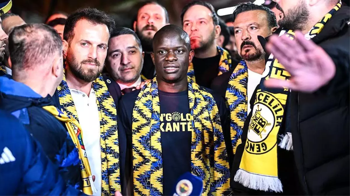 N\'Golo Kante: Fenerbahçe\'nin transfer ettiği \'iki kişilik oynayan küçük motor\'