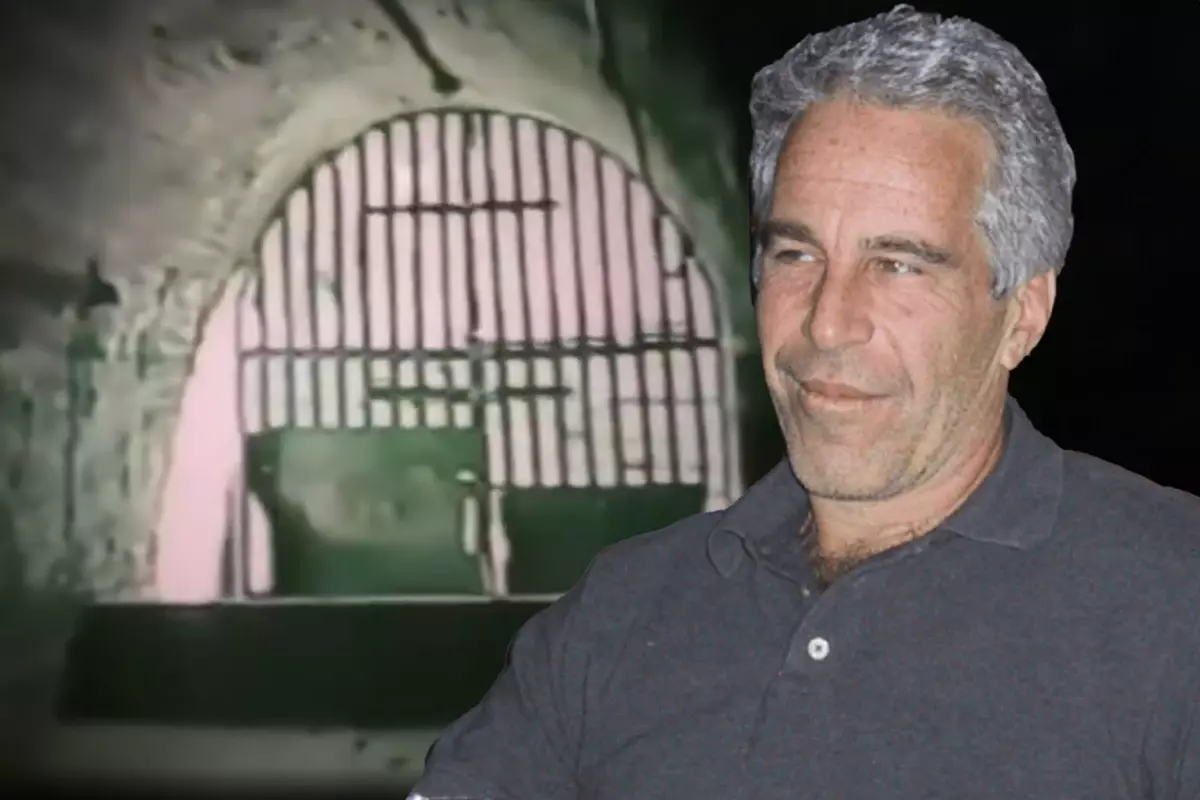 Pedofili sapık Epstein\'in evindeki gizli tünel ilk kez görüntülendi