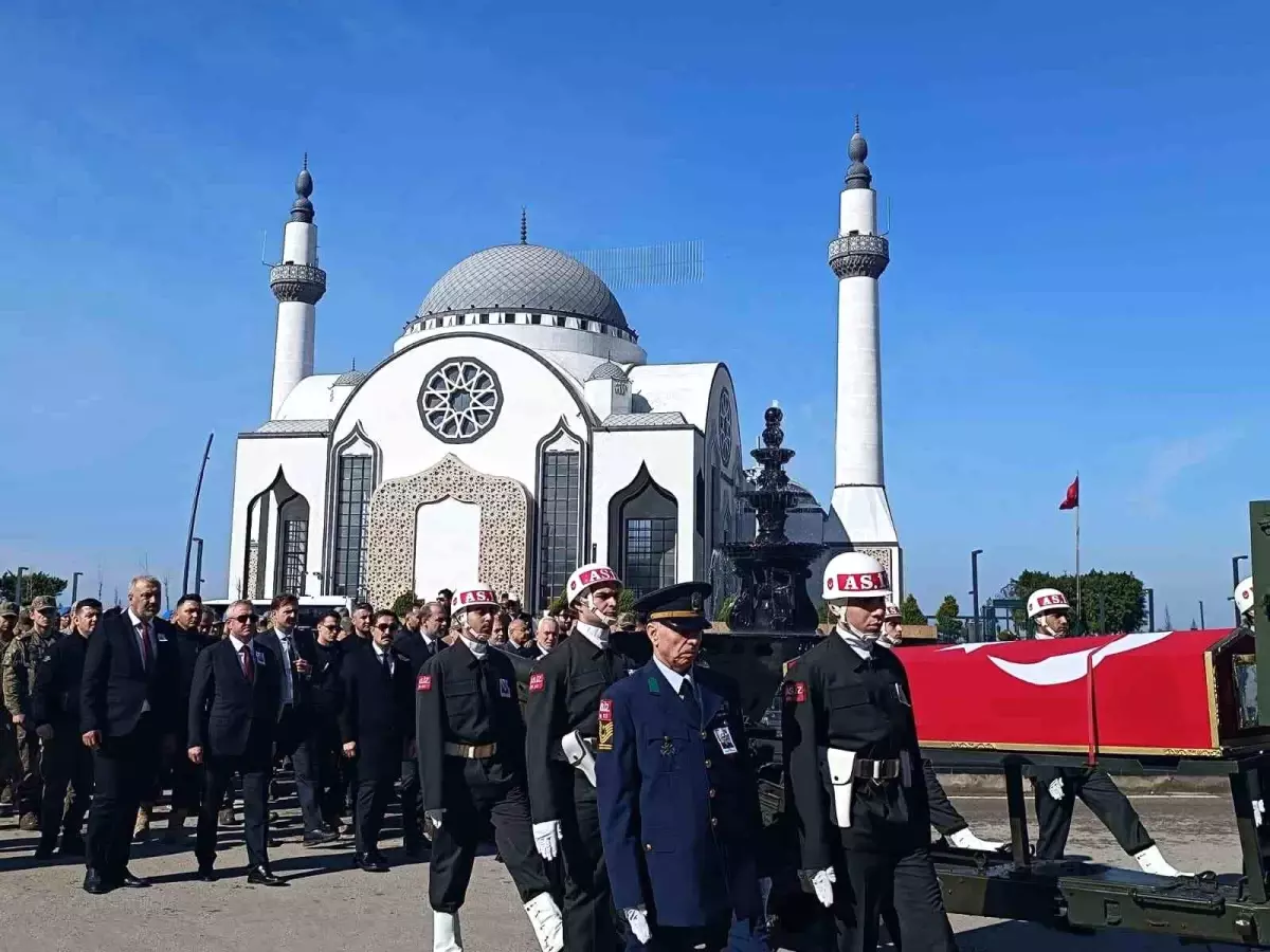 Şehit Astsubay Talat Okur Son Yolculuğuna Uğurlandı