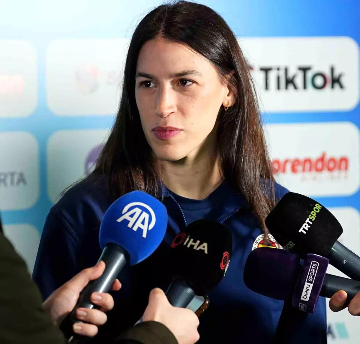 Fenerbahçe Kadın Basketbol Takımı Şampiyonluk Peşinde