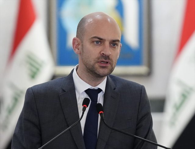 Suriye Dışişleri Bakanı Şeybani, Fransız mevkidaşı Barrot'la ülkesindeki son gelişmeleri görüştü