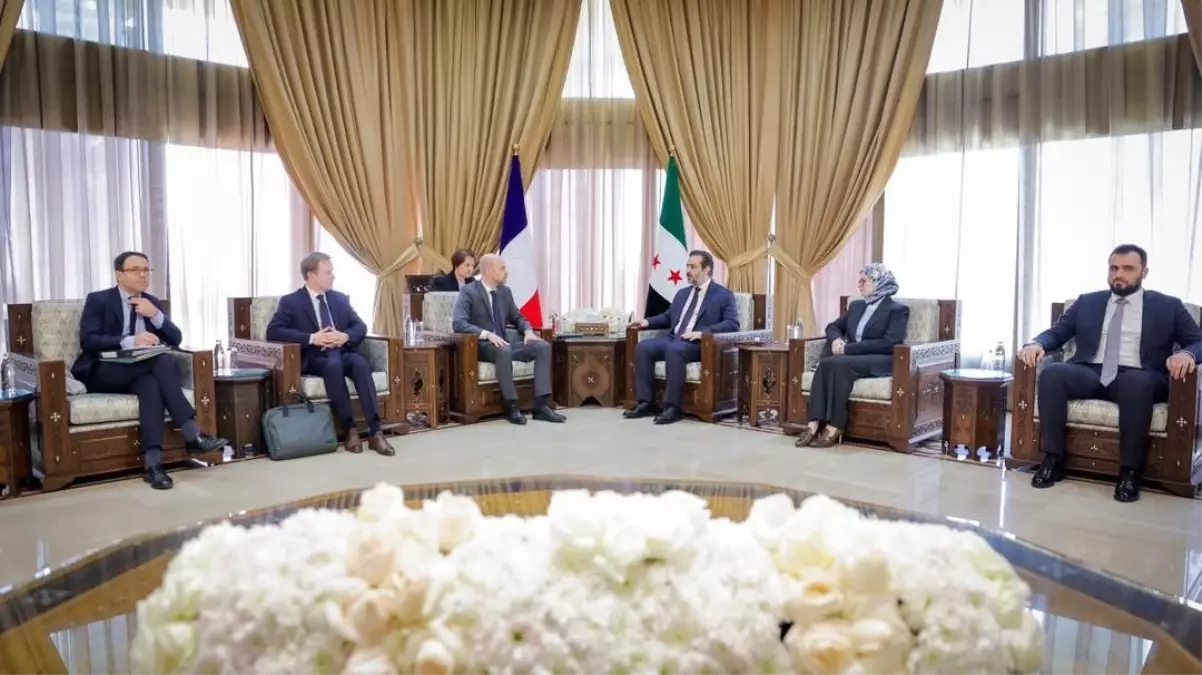 Suriye ve Fransa\'dan İkili Görüşme