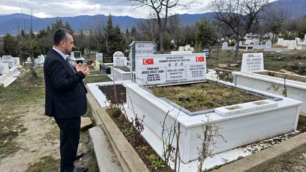 Deprem Acısı Hiç Dinmiyor
