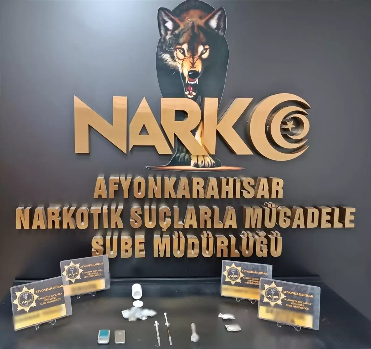 Afyonkarahisar\'da Uyuşturucu Operasyonu