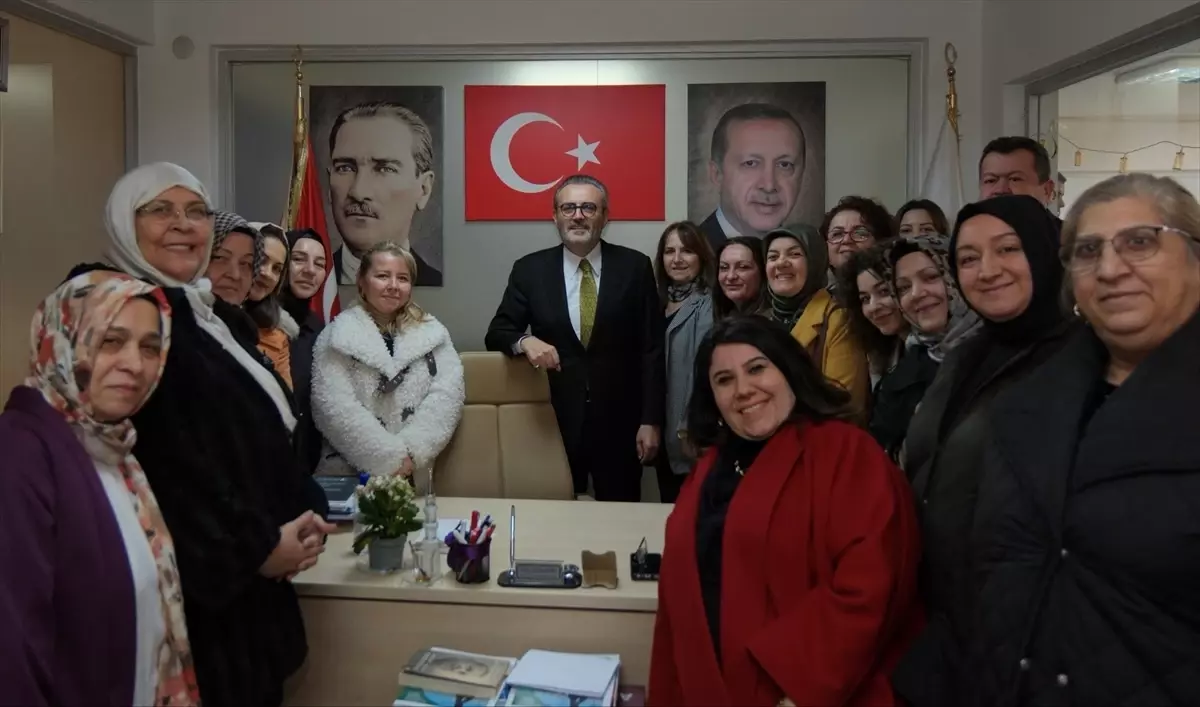 Mahir Ünal Edirne\'de Partililerle Buluştu