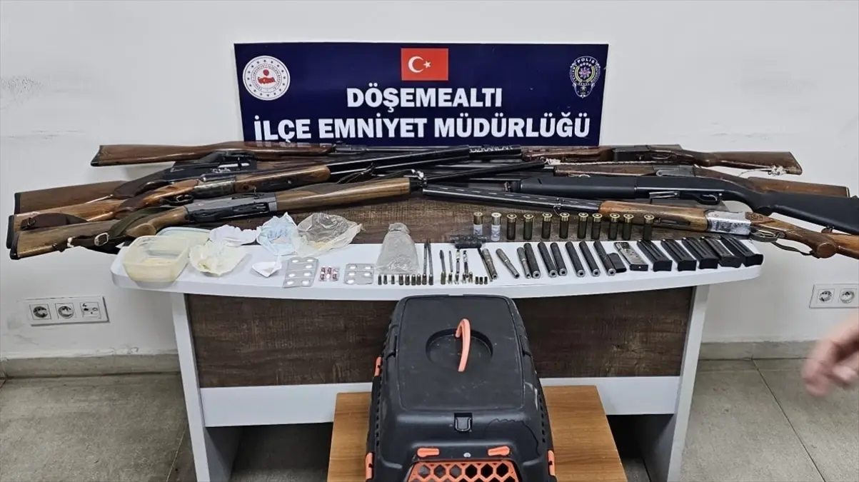 Döşemealtı\'nda Uyuşturucu Operasyonu