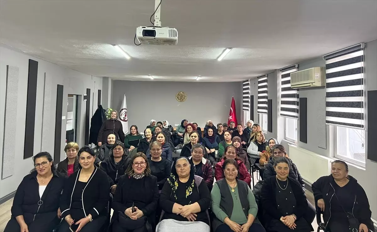 Bahadın\'da Menopoz Okulu Eğitimi