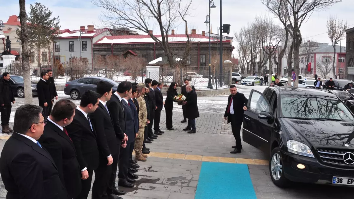 Yurt Dışına Kaçan 650 Suçlu İade Edildi