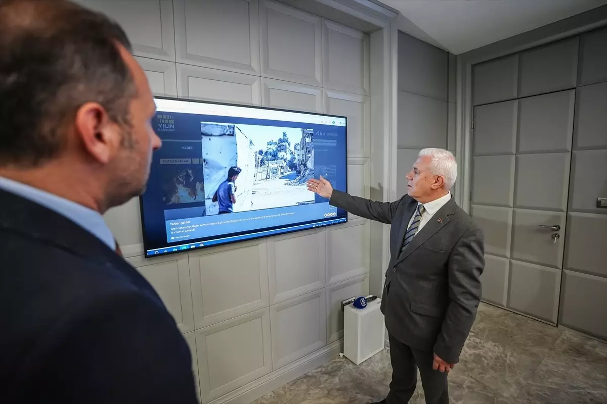 Başkan Bozbey 2025\'in Yılın Kareleri Oylamasına Katıldı