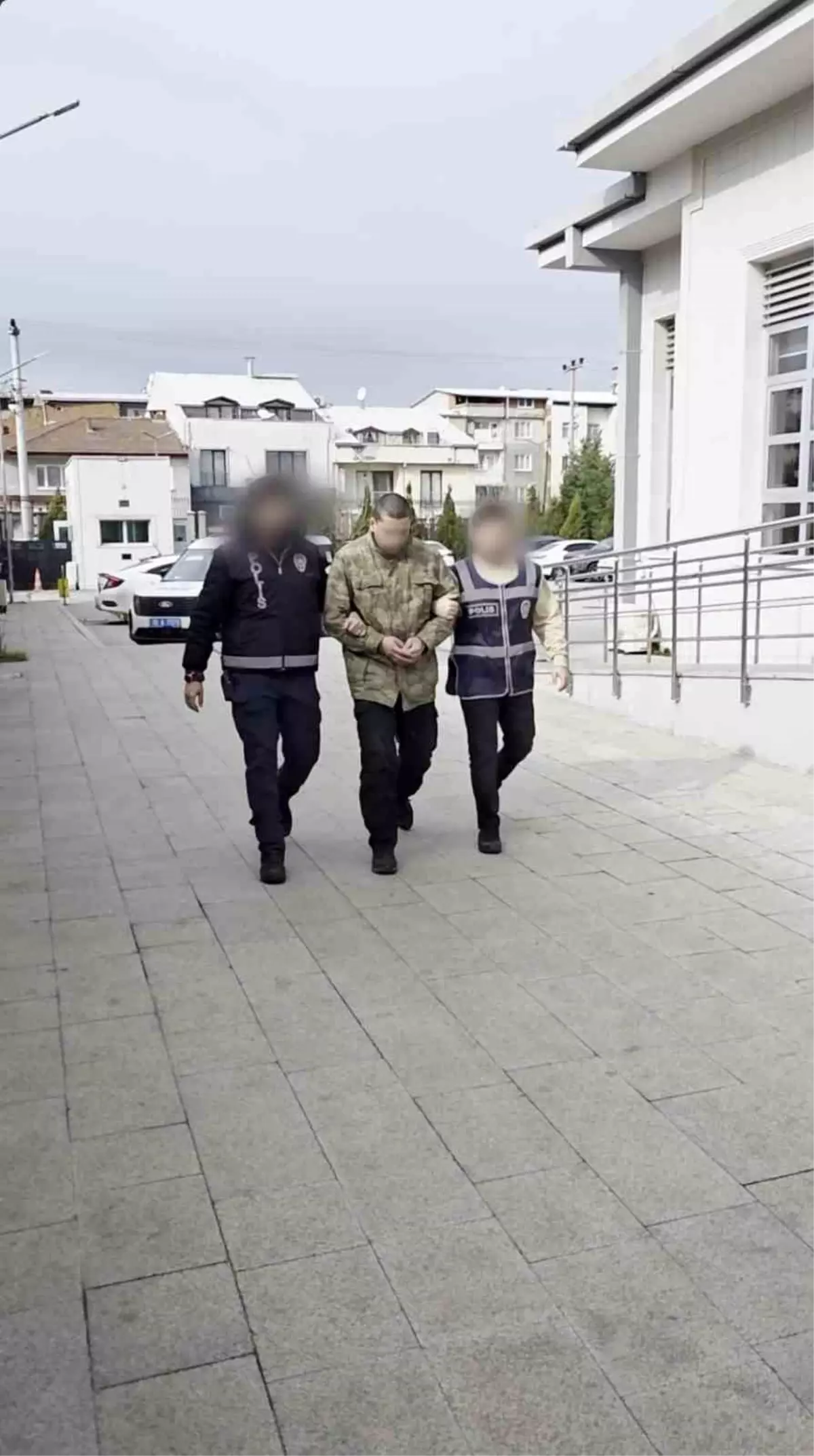 Bursa\'da Cinsel Saldırıdan Aranan Şahıs Yakalandı