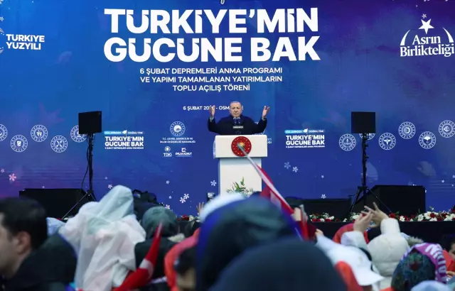 Cumhurbaşkanı Erdoğan: Bunların bitmez dediği evler burada