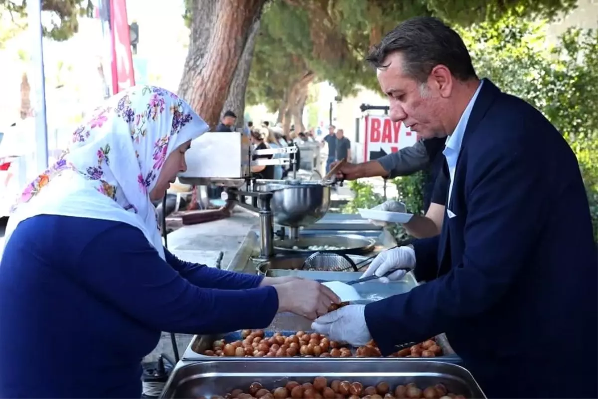 Efeler Belediyesi\'nden depremde hayatını kaybedenler için lokma hayrı