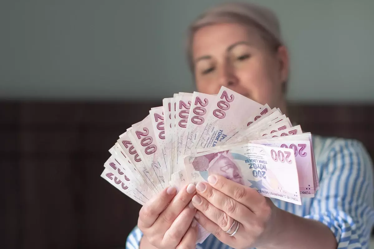 Emeklilerin en çok şikayet ettiği konuya el atılıyor! Sil baştan değişecek