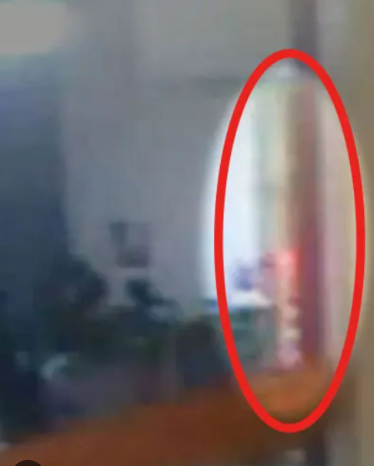 Epstein'in öldüğü gece hücre bölgesine bir mahkûmun girdiği tespit edildi