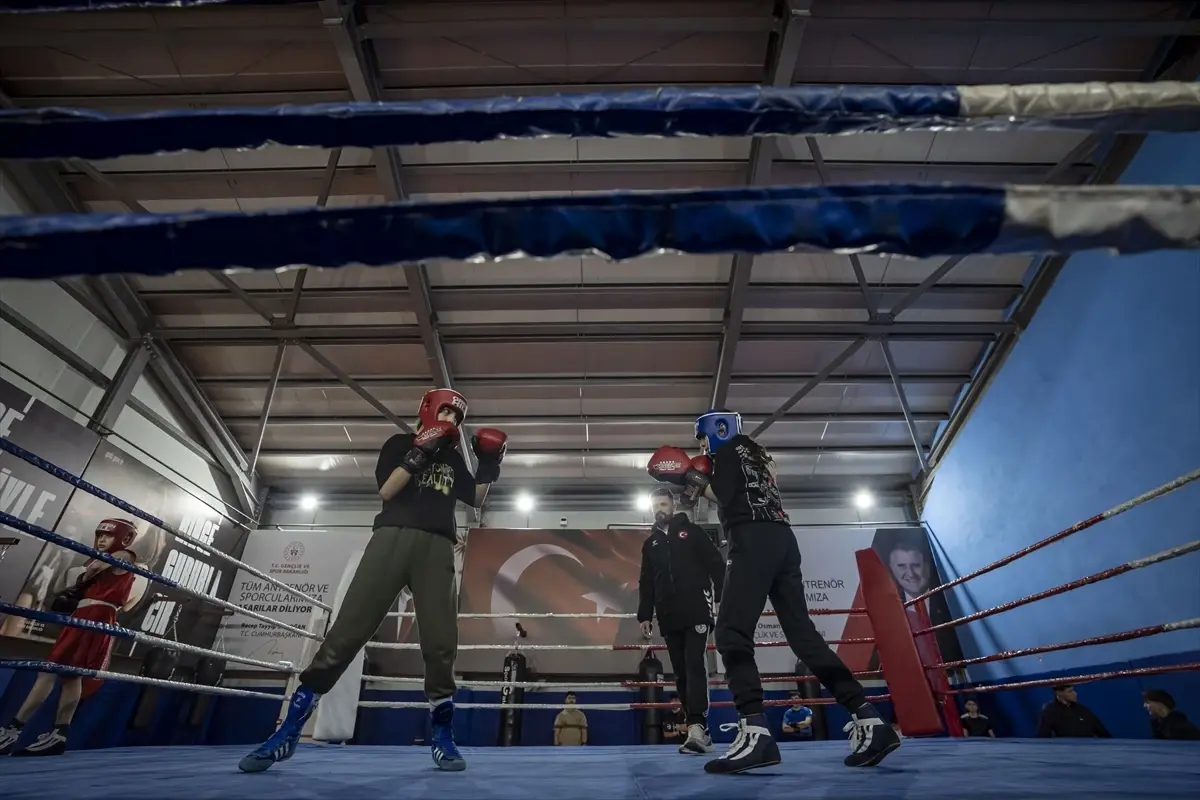 Erzurum\'da Modern Spor Salonları Açıldı