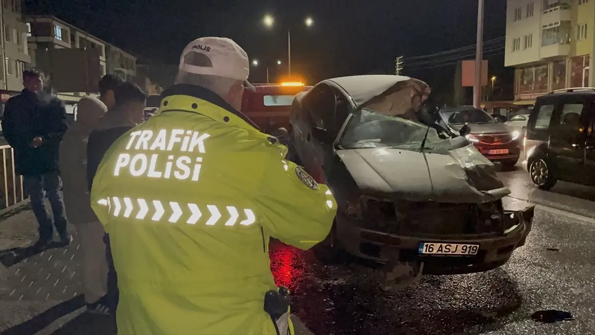 Eskişehir\'de Trafik Kazası: Bir Yaralı