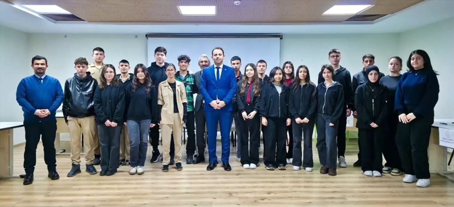 Gelibolu\'da Bilgi Yarışması Finali