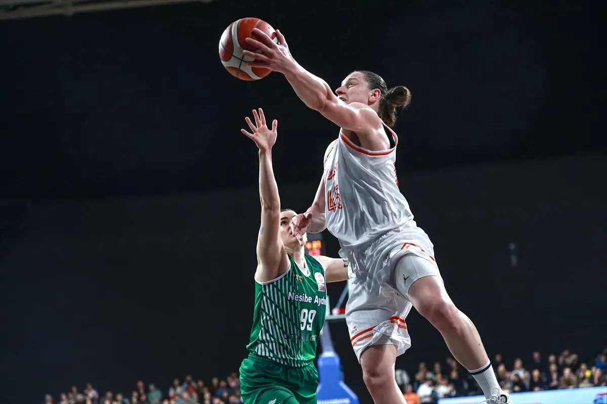 ÇİMSA Mersin, Nesibe Aydın\'ı Geçti