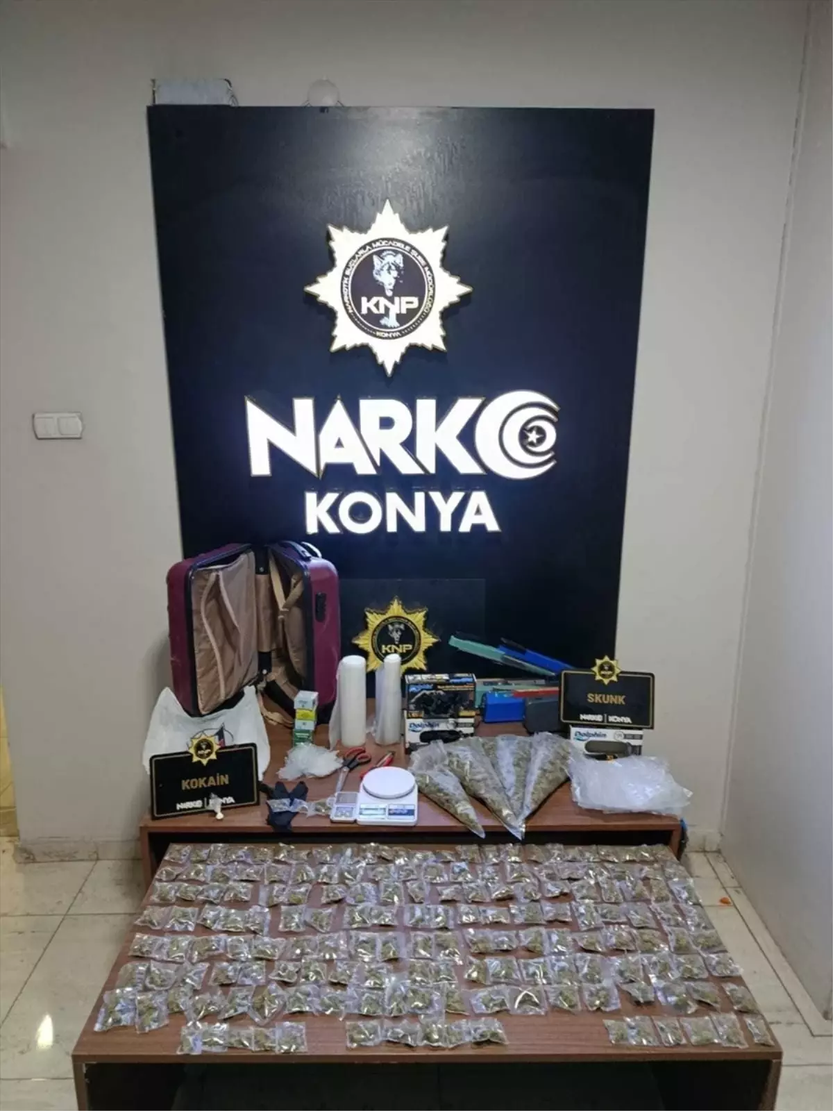 Konya\'da Uyuşturucu Operasyonları: 187 Tutuklama