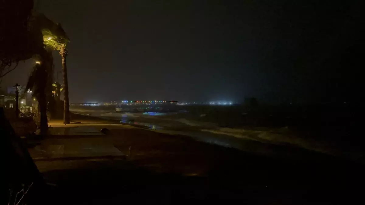 Marmaris\'te Fırtına ve Sel Sorunları