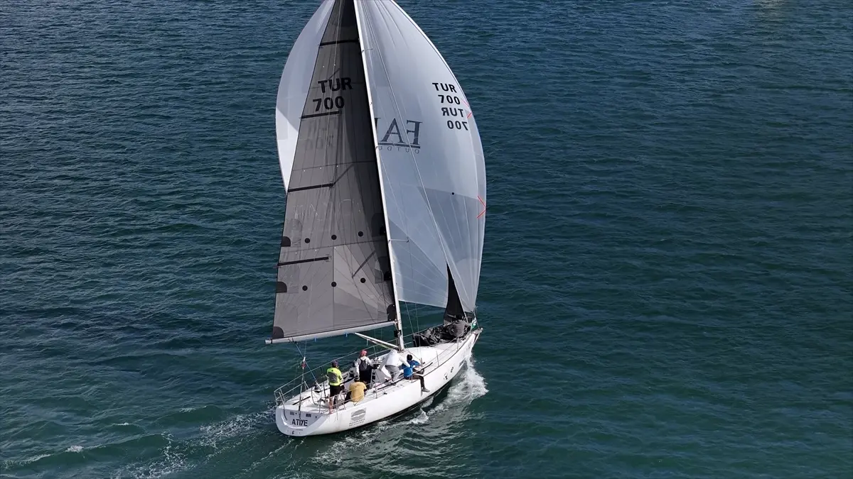 Marmaris\'te Yat Yarışları Devam Ediyor