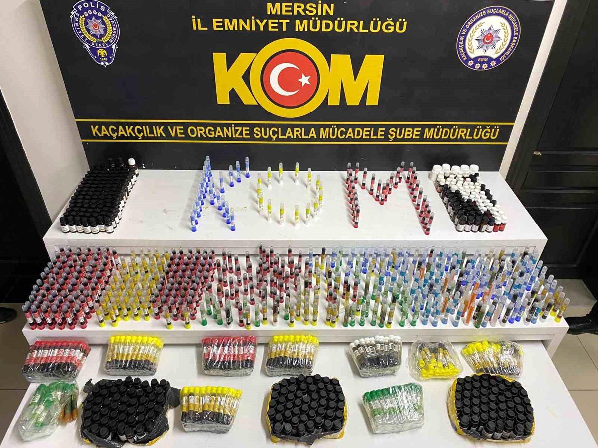 Mersin\'de Kaçak Alkol Operasyonu: 8 Bin Litre Ele Geçirildi
