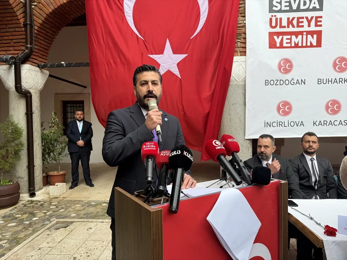 MHP Aydın\'da Yeni Yönetim Tanıtıldı