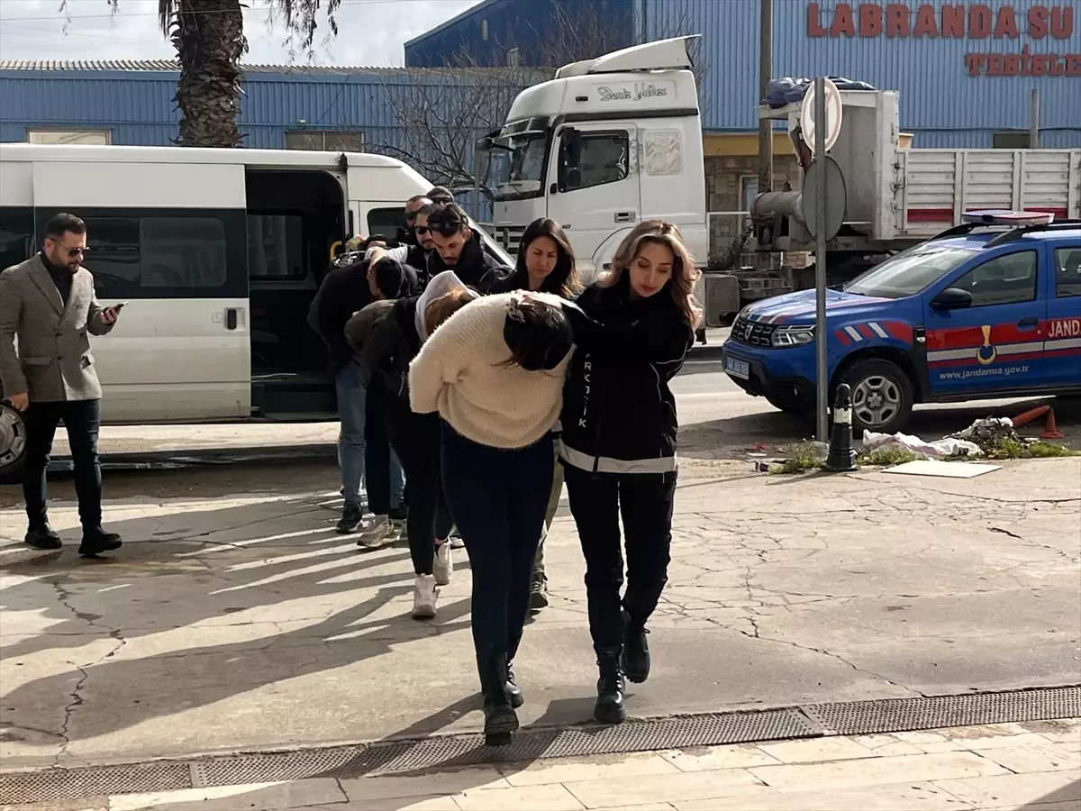 Muğla\'da Uyuşturucu Operasyonu: 5 Tutuklama