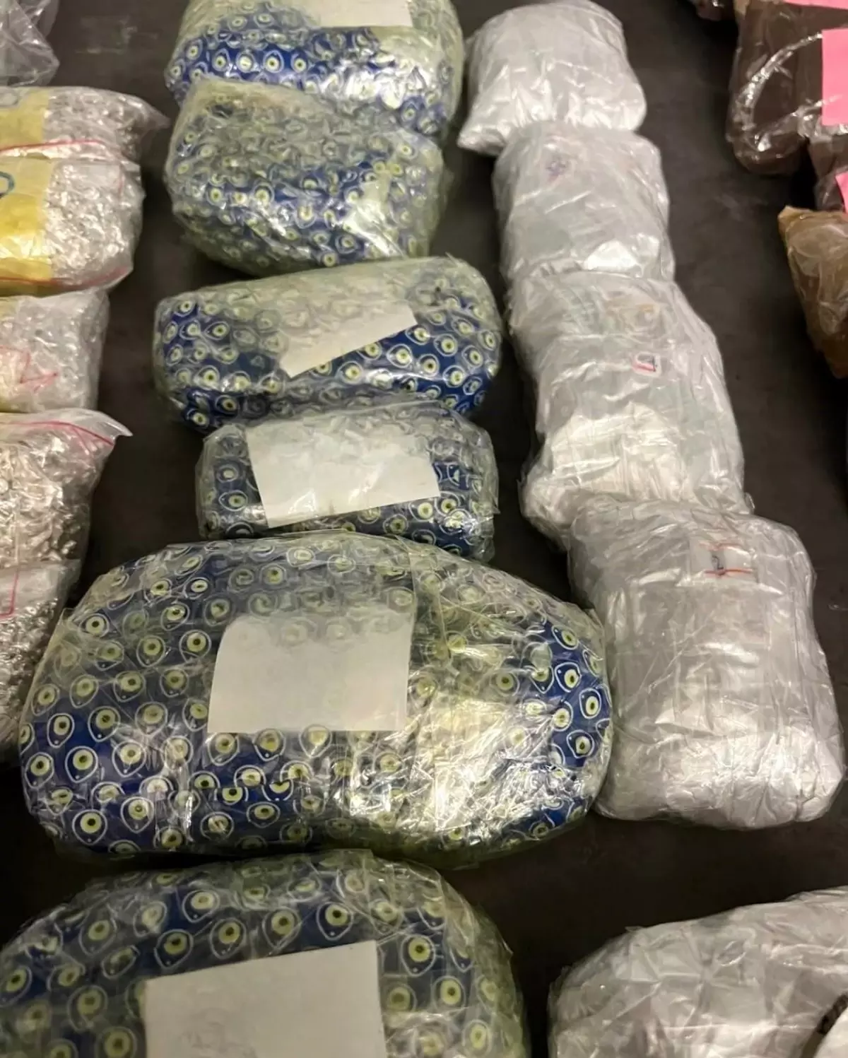 Kapıkule\'de Kaçak Altın ve Gümüş Ele Geçirildi