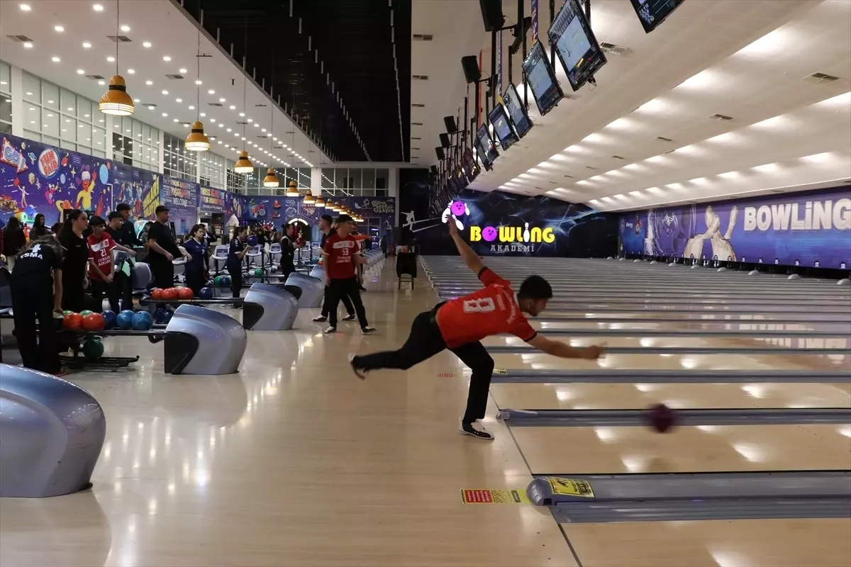 Samsun\'da Bowling Şampiyonası Heyecanı