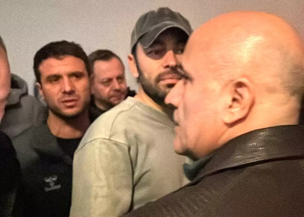 Kocaelispor Taraftarı Maçta Düştü, Hayatını Kaybetti