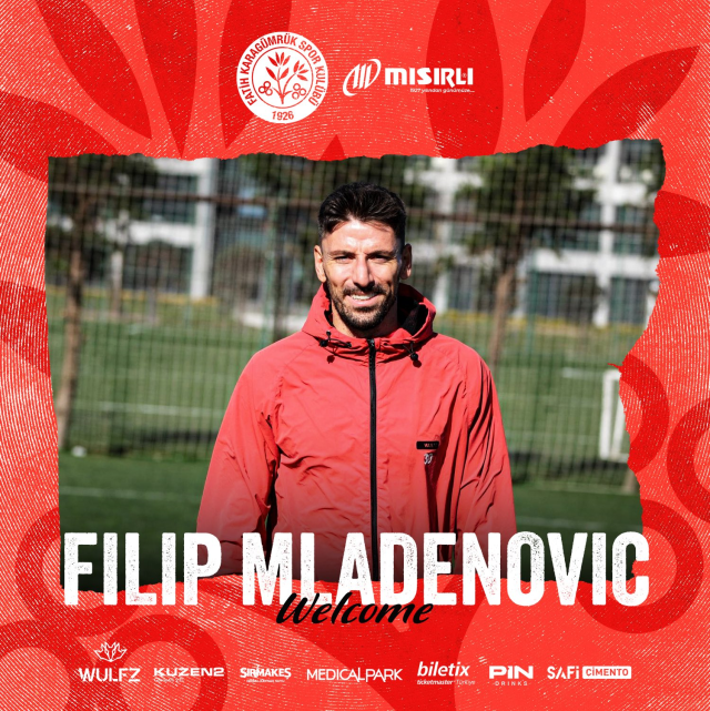 Süper Lig ekibi durdu durdu son gün 4 bomba birden patlattı Süper Lig ekibi durdu durdu son gün 4 bomba birden patlattı