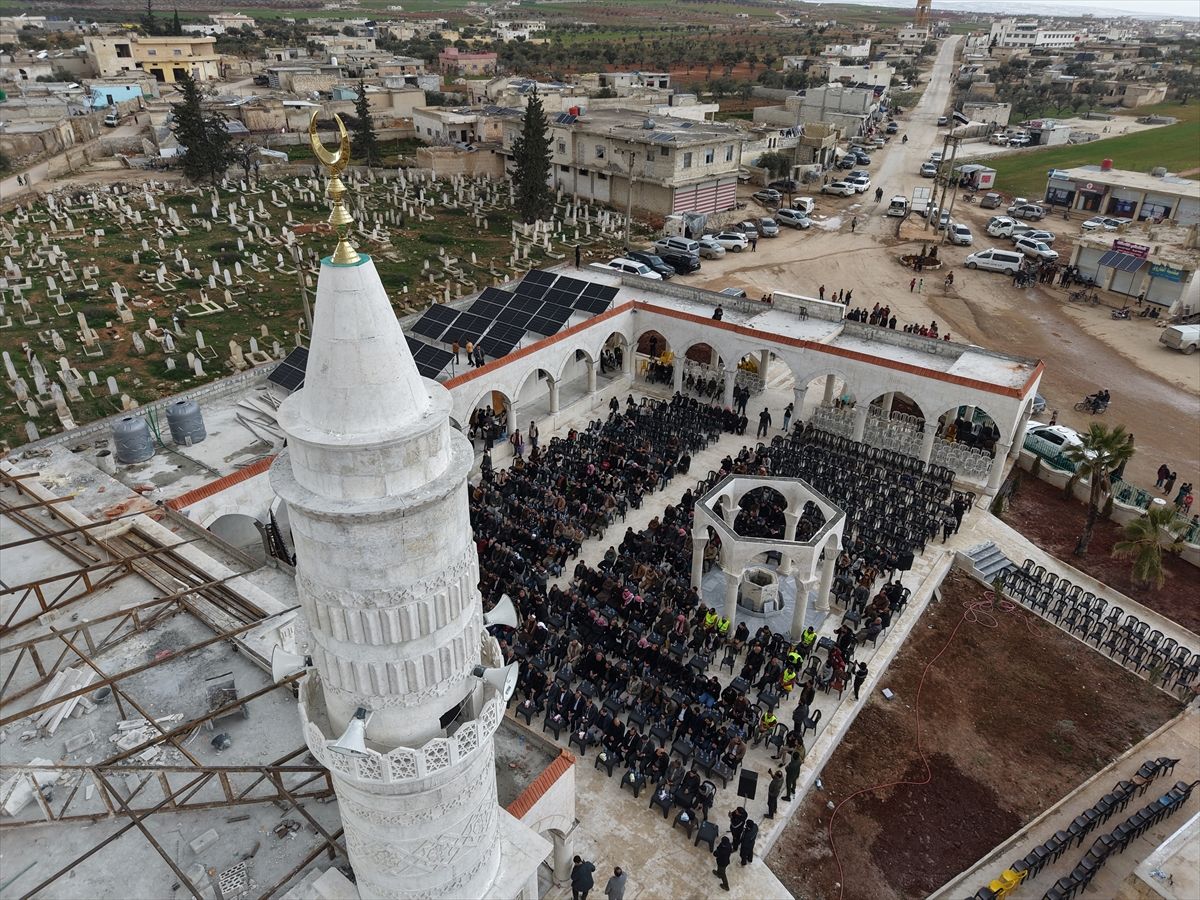 Suriye\'nin İdlib ilindeki "Ömer bin Abdülaziz Türbesi" Türkiye\'nin desteğiyle restore edildi