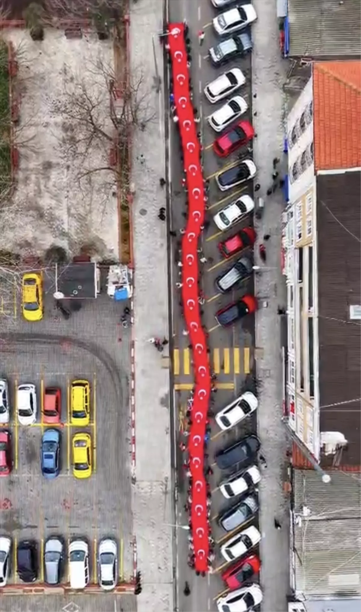 Tekirdağ\'da Bayrağa Saygı Yürüyüşü