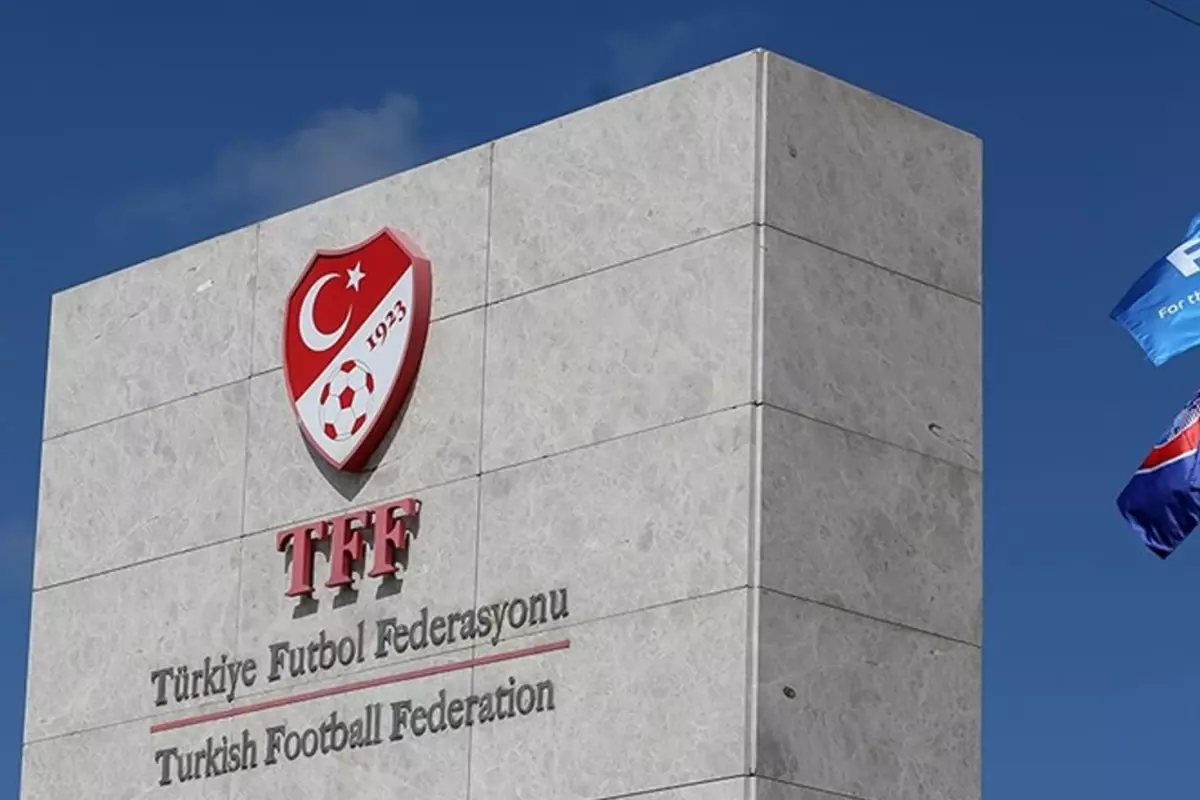 TFF ve spor kulüpleri, 6 Şubat depremlerinde hayatını kaybedenleri andı 