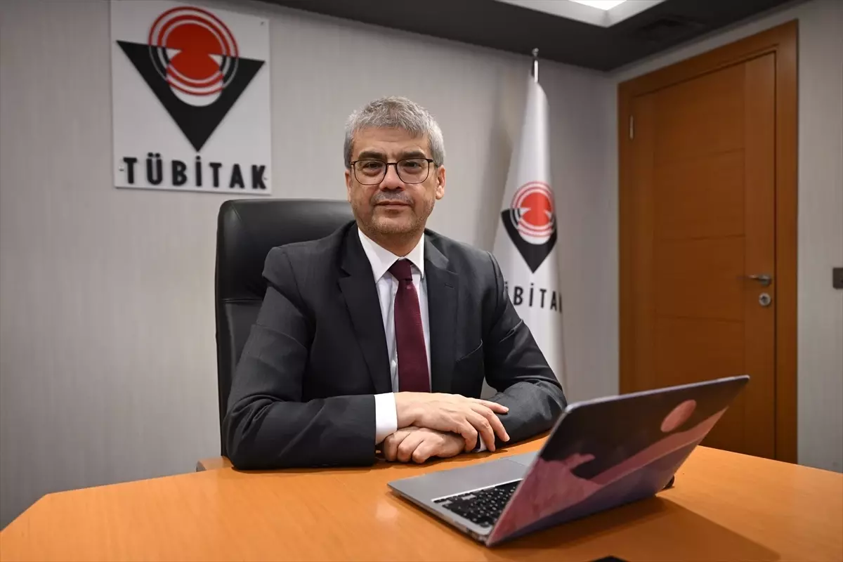 TÜBİTAK Başkanı Yılın Kareleri Oylamasında