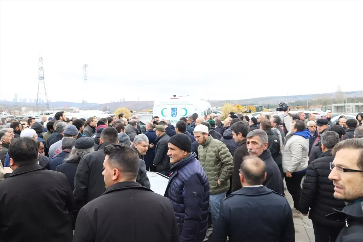 Bülent Akyürek Son Yolculuğuna Uğurlandı