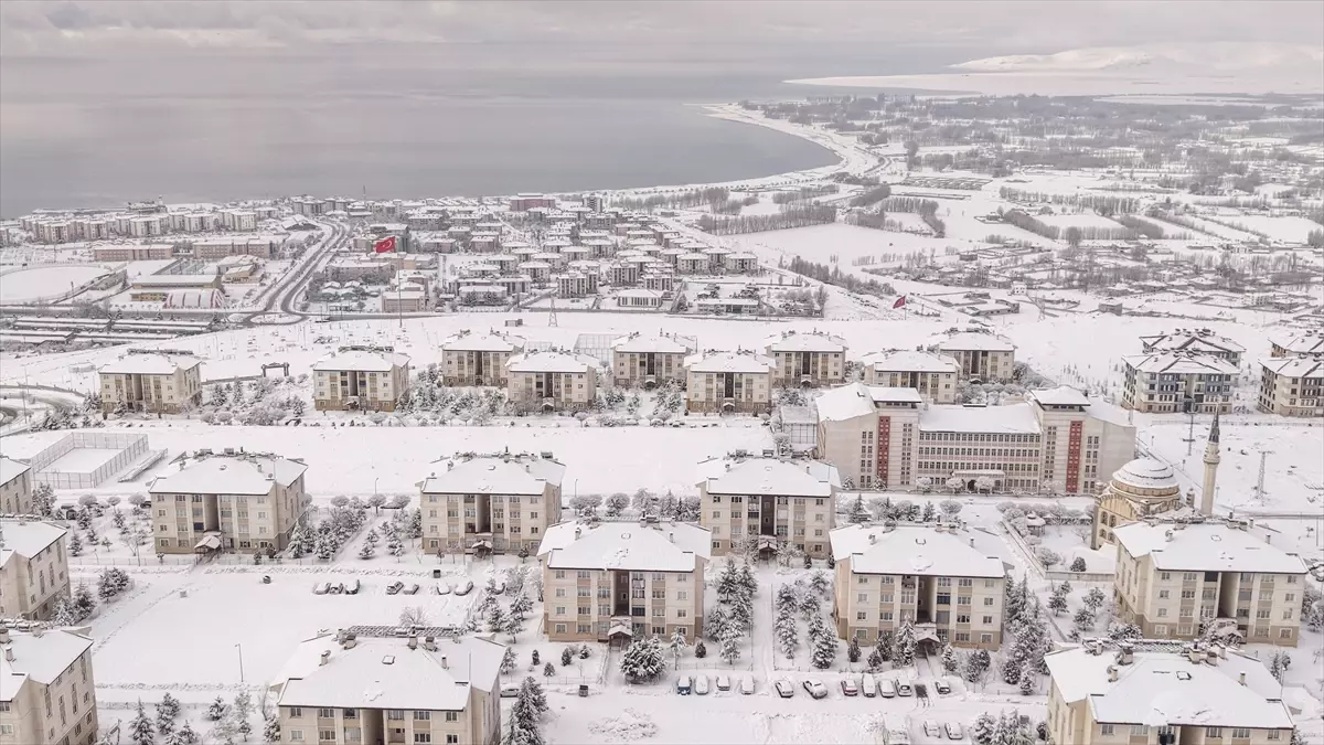 Doğu Anadolu\'da Kar Engeli