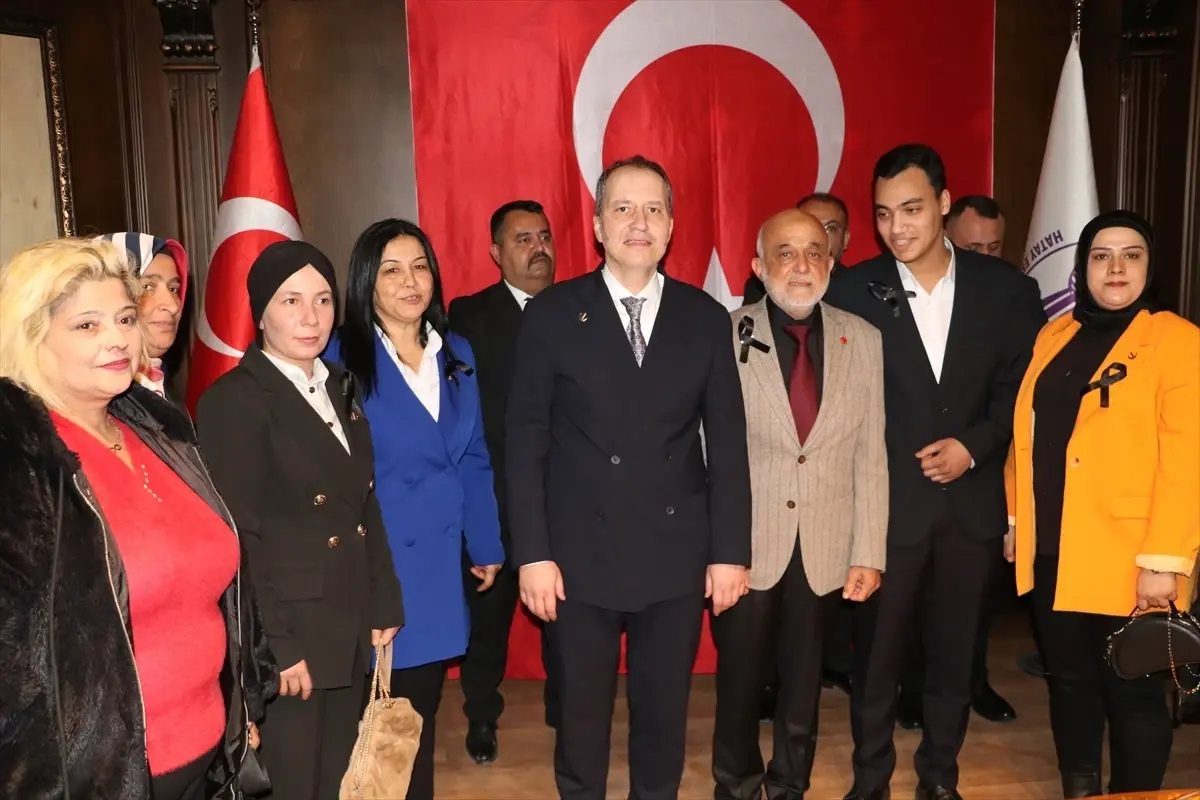 Erbakan Hatay\'da Depremzedelere Destek Verdi