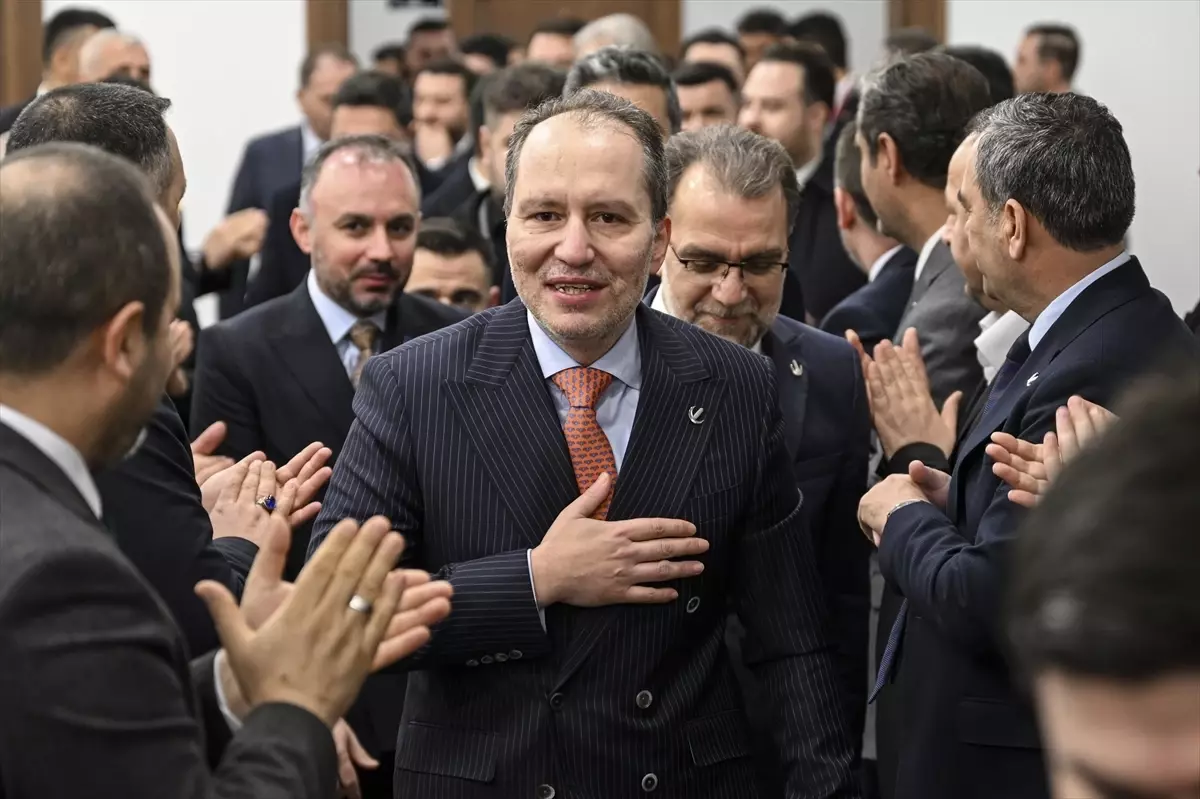 Erbakan\'dan İran\'a Destek