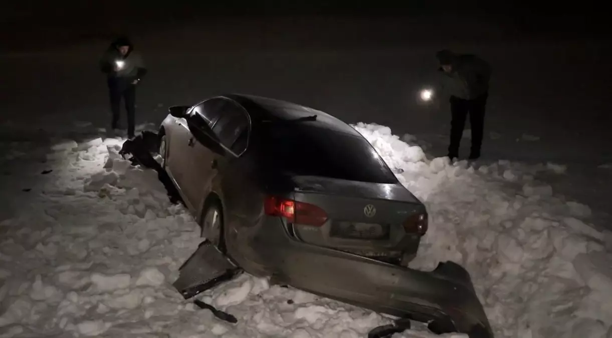 Yüksekova\'da Kaza: 3 Yaralı