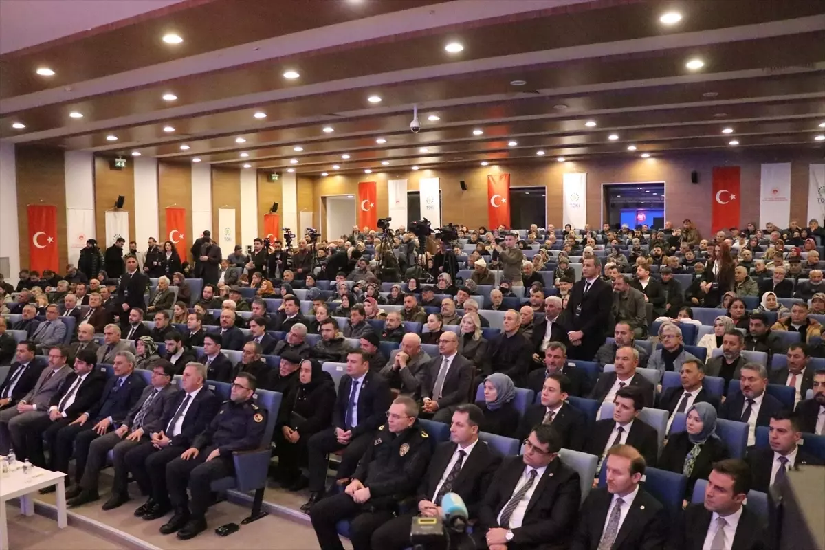 Yozgat\'ta 2858 Konutun Hak Sahipleri Belirlendi