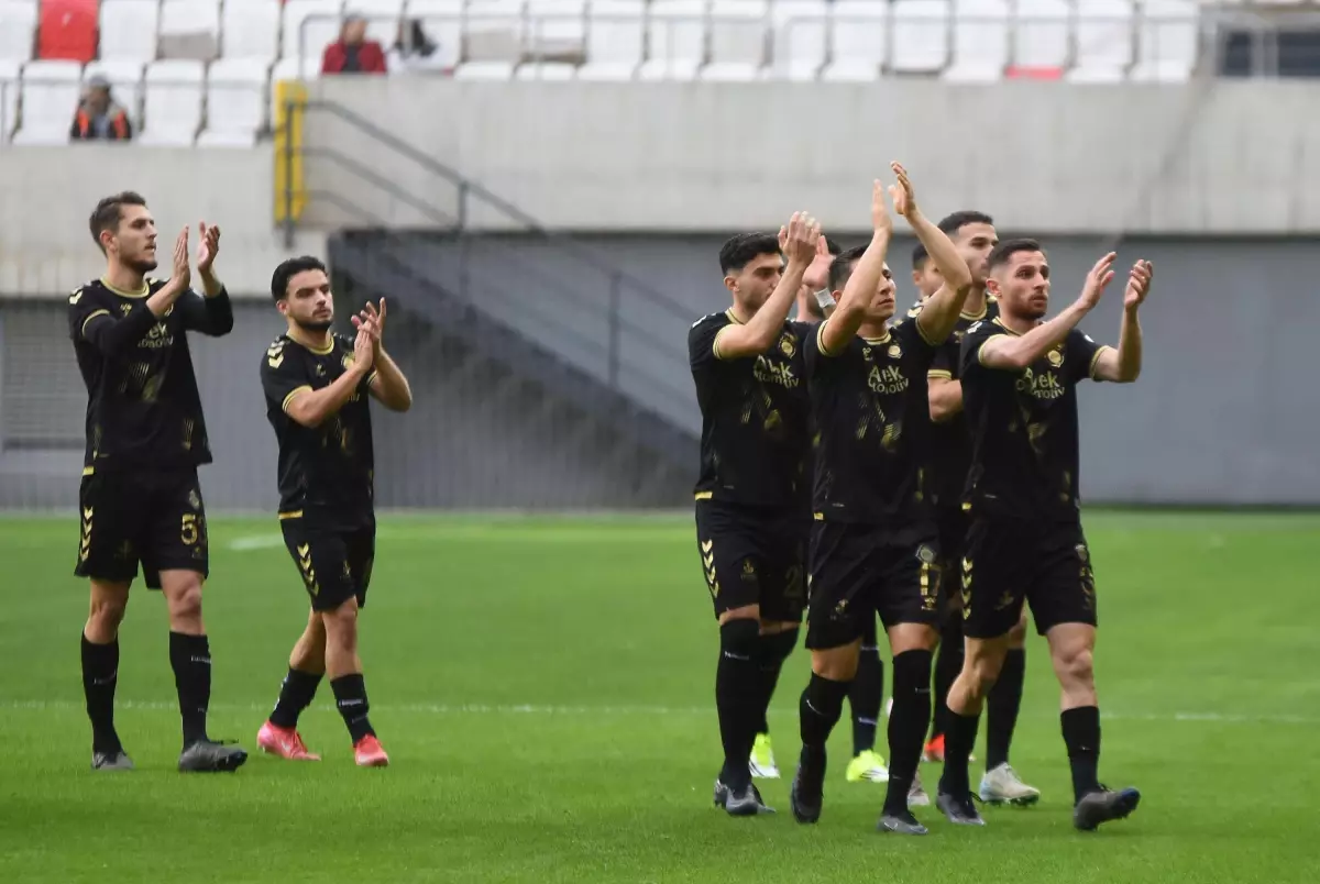 Altay, Bornova ile Kritik Maçta Karşılaşıyor