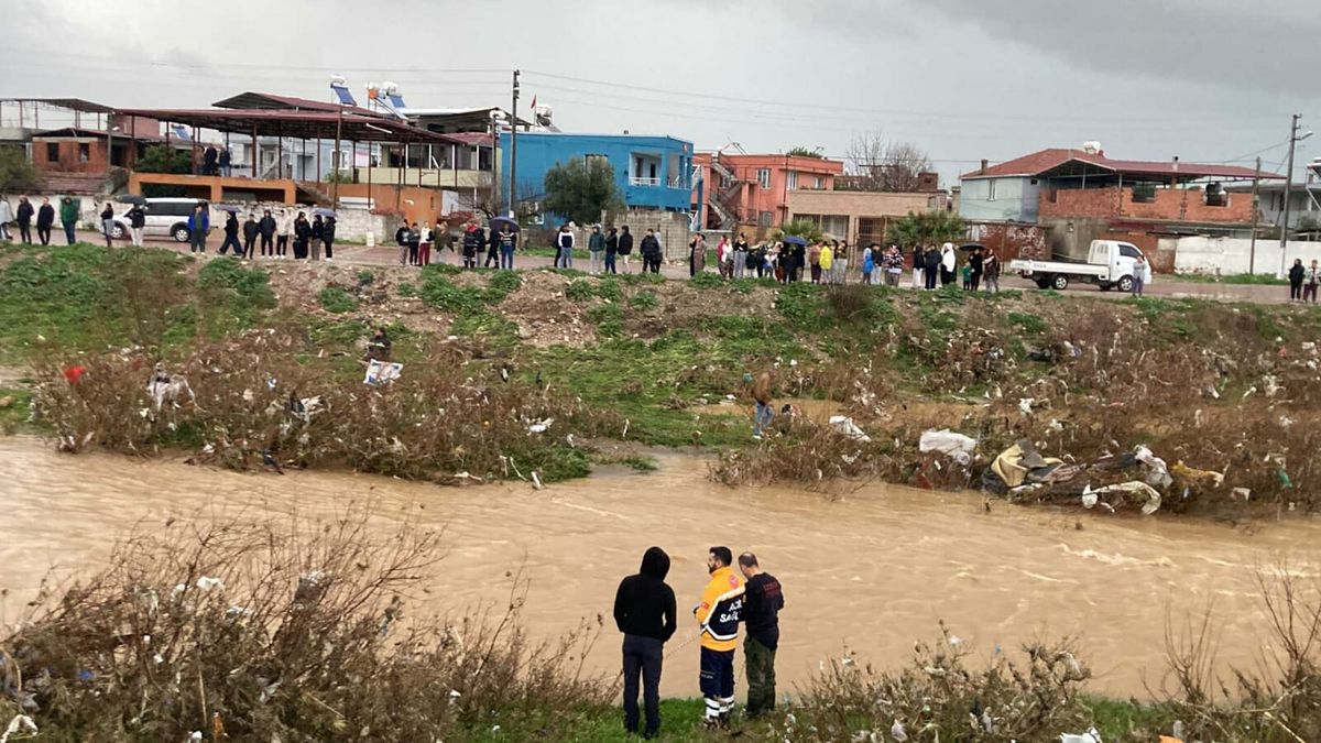Berivan\'ın Ölümü Üzerine Baba Yürek Yaktı