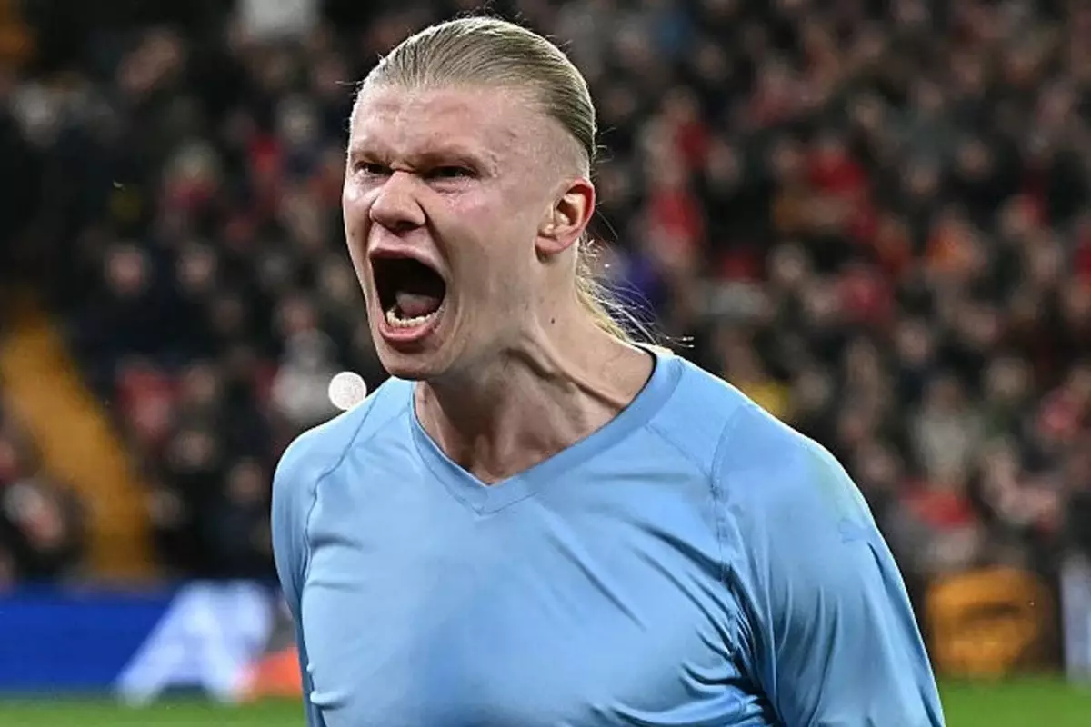 Manchester City, Liverpool\'u 90+3\'te yıktı