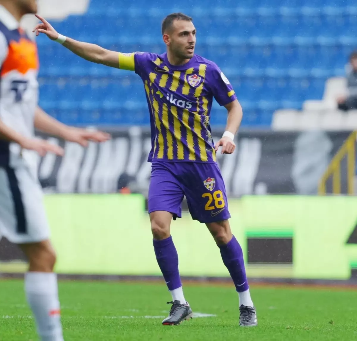 RAMS Başakşehir FK, Eyüpspor\'u Deplasmanda 2-1 Mağlup Etti