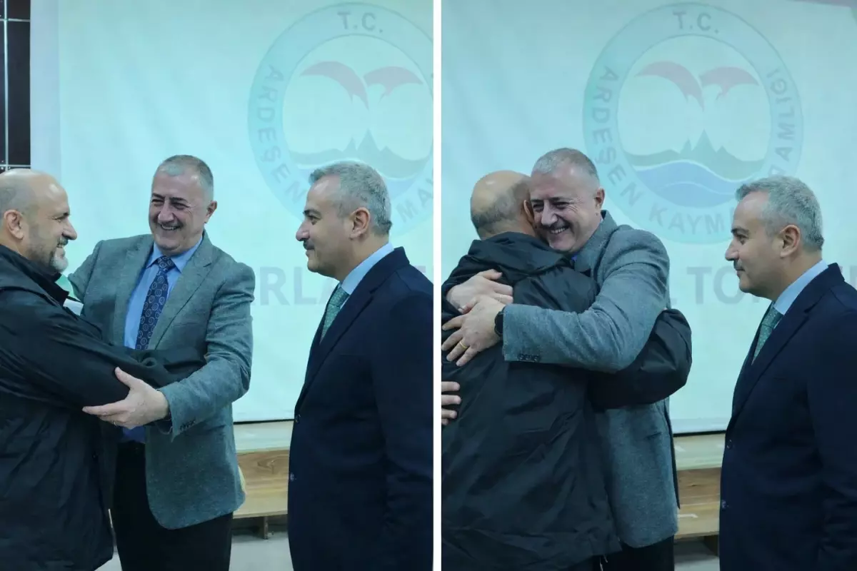 Rize Valisi 1 yıldır küs olan belediye başkanı ile muhtarı barıştırdı